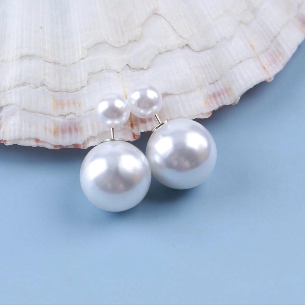 Anthropologie Shashi “Fenmore” Double Ball Pearl Dual Front Back Post Ear Jacket - Picture 5 of 16